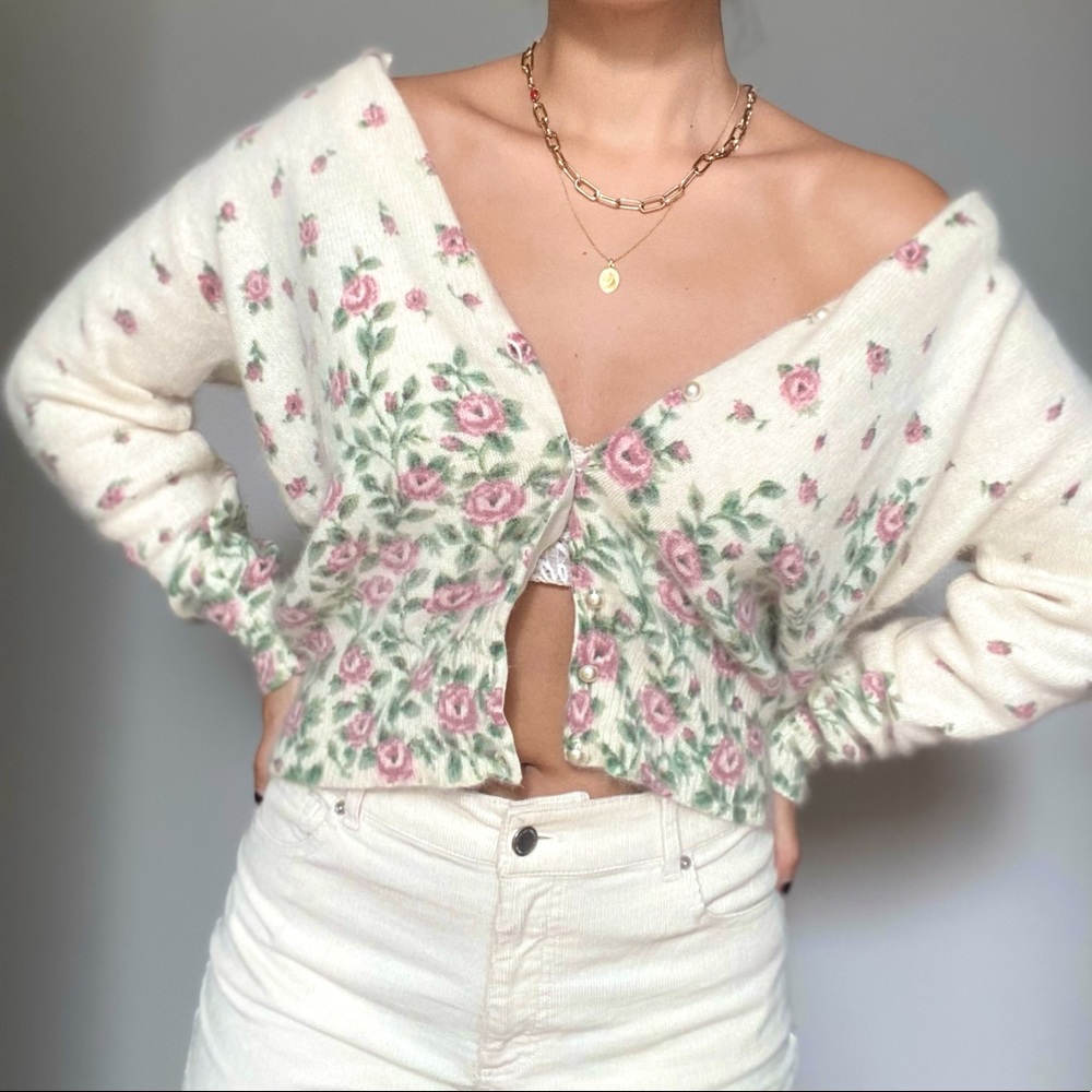 Vintage angora floral ecru cardigan with pearl buttons